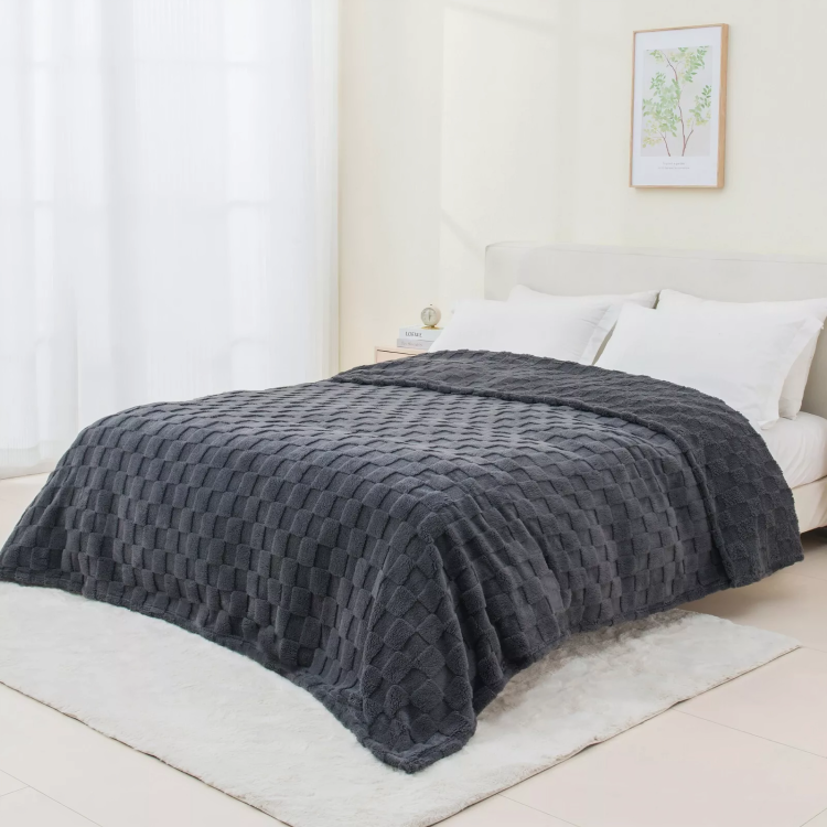 Year-Round Cosy Fleece Blanket